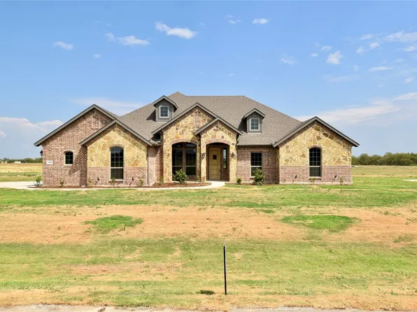 7416 Stonehenge Dr, Sanger, TX 76266