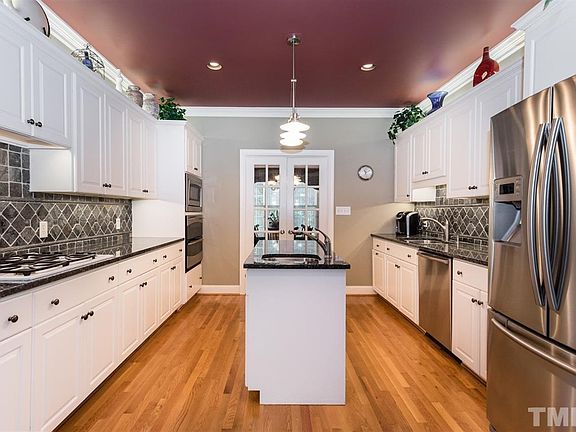 2nd image of 508 Deerhaven Ct