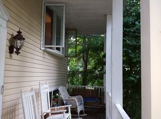 3 Vivian Plz, Newton, NJ 07860