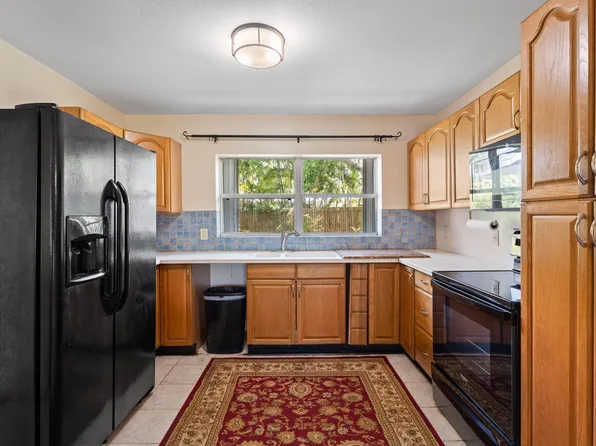 1048 SW 36th Terrace, Palm City, FL 34990