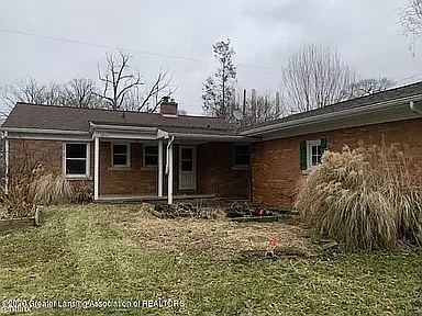 2 bed, 1.5 bath, 929 sqft, $1,325 — Photo 2