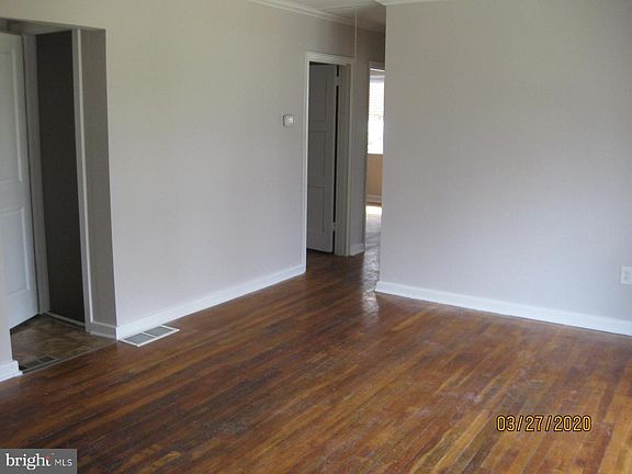 5th image of 7101 Gateway Blvd