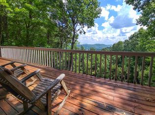 219 Summit Ct, Lake Lure, NC 28746