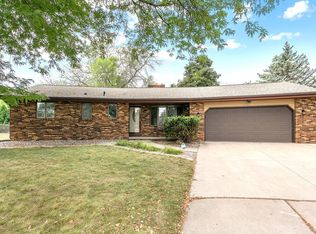 5 Wittmann Ct, Appleton, WI 54915