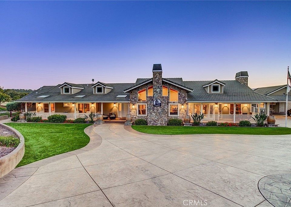 1st image of 2490 Nightshade Pl