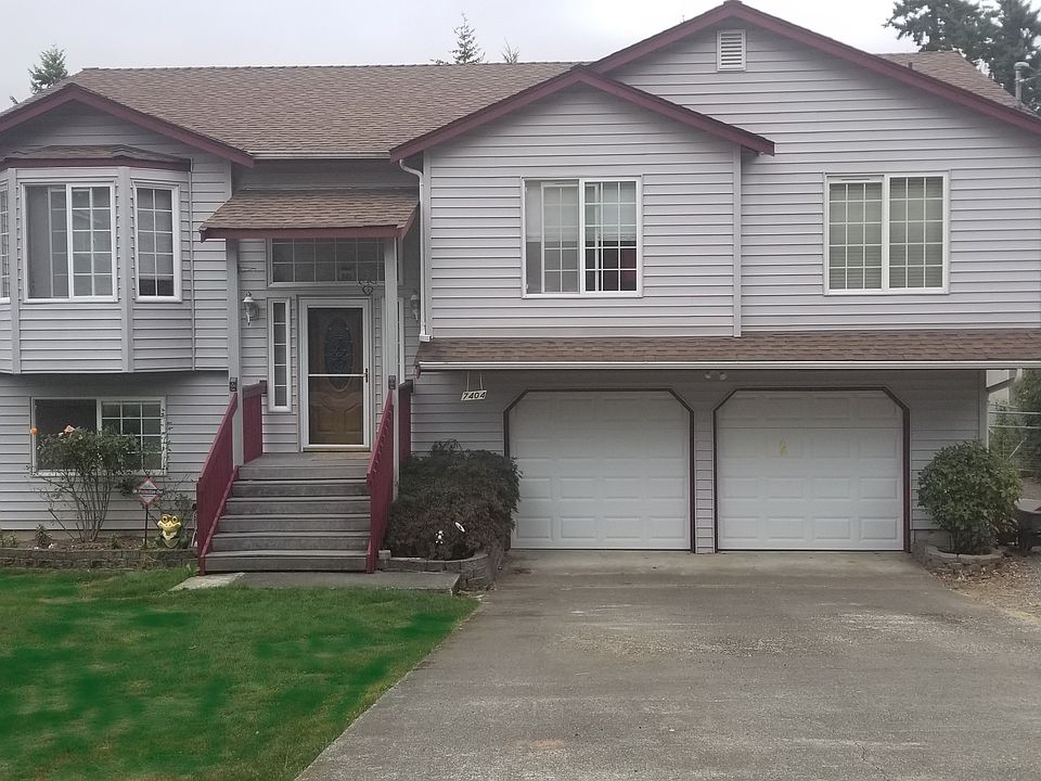 1st image of 7404 207th Ave E