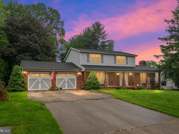 1112 Stromko Dr, Fallston, MD 21047