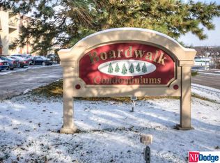 1220 S 120th St #203, Omaha, NE 68144