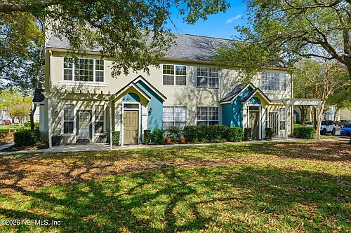13700 Richmond Park Dr N Photo 1
