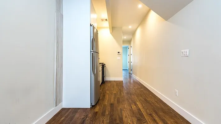 Rented by Nooklyn NYC LLC | media 35