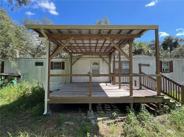 9294 W Hercules Ln, Crystal River, FL 34428