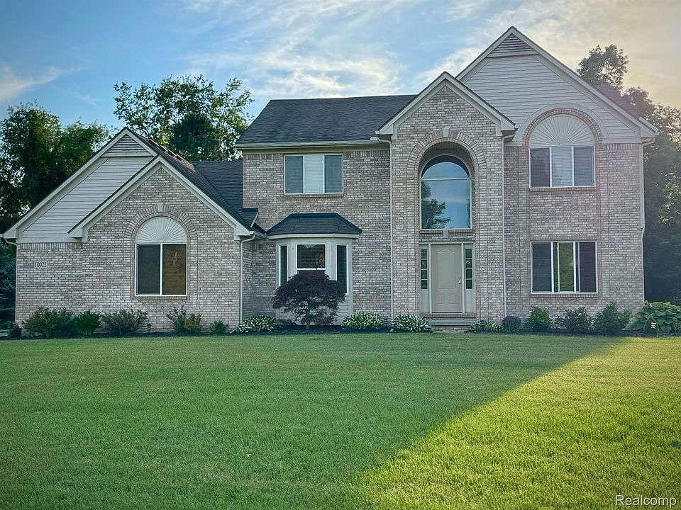 1st image of 10022 Otter Dr