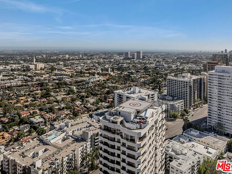 10724 Wilshire Blvd #712 — Photo 41