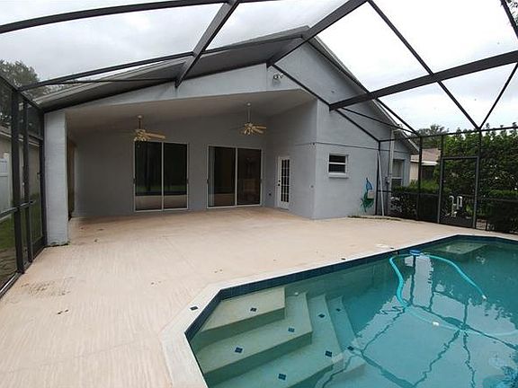 3rd image of 3511 Golden Eagle Dr