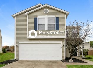 31 Snowflake Cir, Greenwood, IN 46143