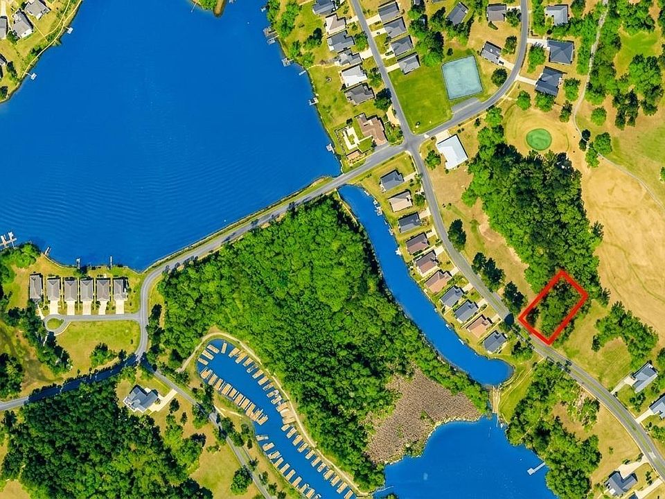 1st image of 72 Ridge Lake Dr