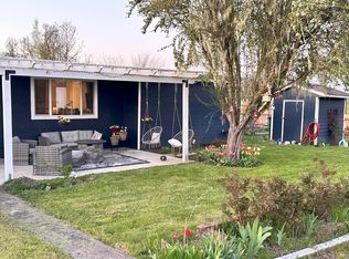 26147 Hall Rd, Junction City, OR 97448