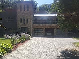 20885 Channel Dr, Greenwood, MN 55331