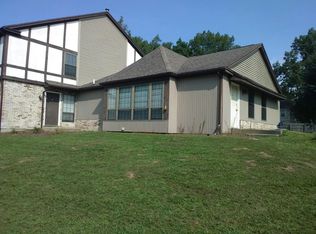 7635 Timbercreek Ct, Portage, MI 49024