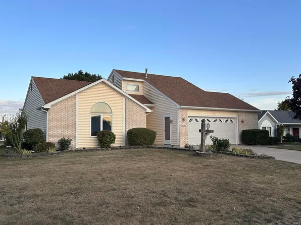 1330 Foxglove Ln, Fort Wayne, IN 46808