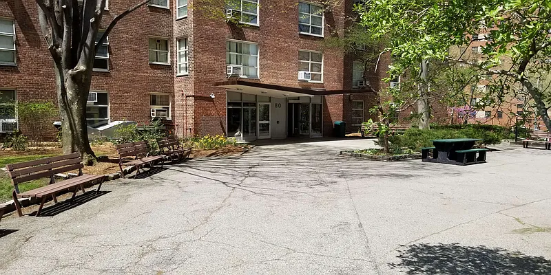 Sold by Keller Williams Realty Gold Coast | media 37