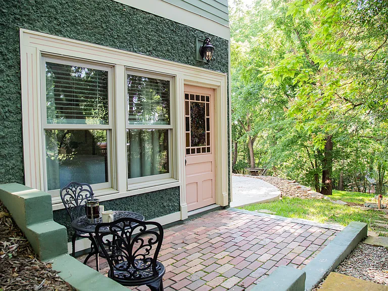 208 S French Broad Ave #1 — Photo 18