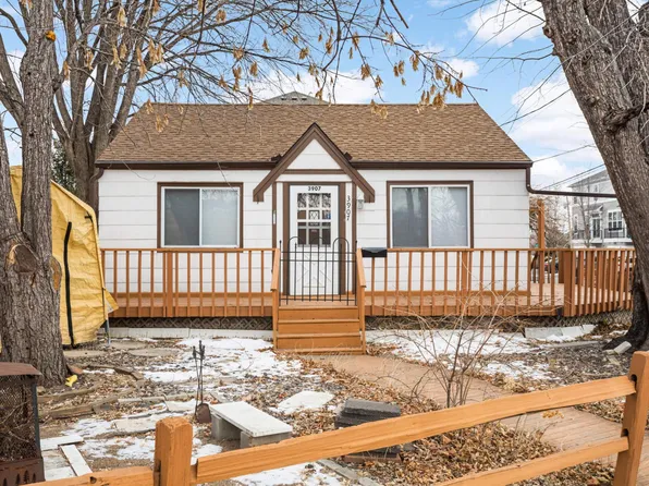 3907 Lookout Pl, Minneapolis, MN 55421