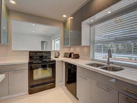 2nd image of 3911 NW 4th Ct