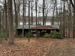 192 S Port Bass Dr, Fair Play, SC 29643