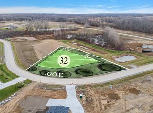 1760 Vista Dr, Oakland, MI