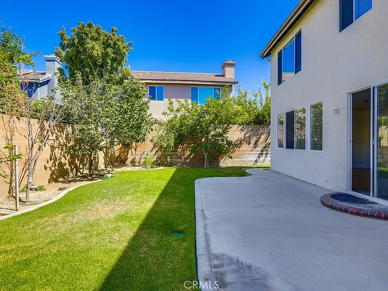 321 Riley Ct — Photo 59