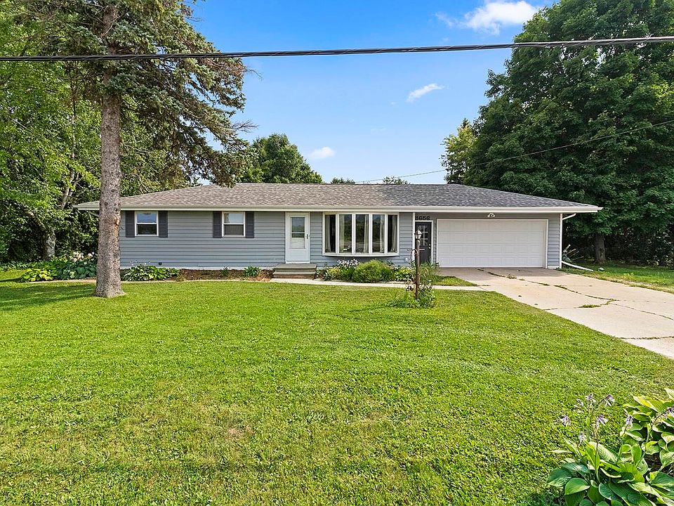 1st image of 3656 Humboldt Rd