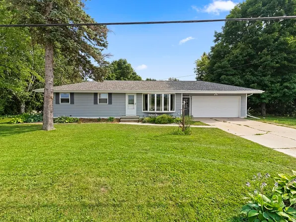 3656 Humboldt Rd, Green Bay, WI 54311