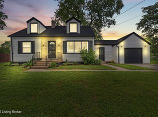 3215 Bridwell Dr, Louisville, KY 40216