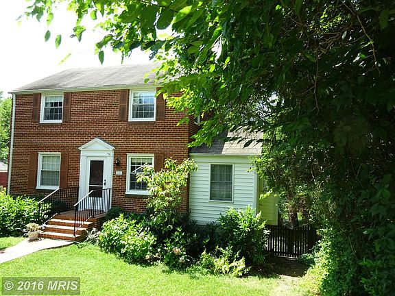 2nd image of 5324 2nd St N
