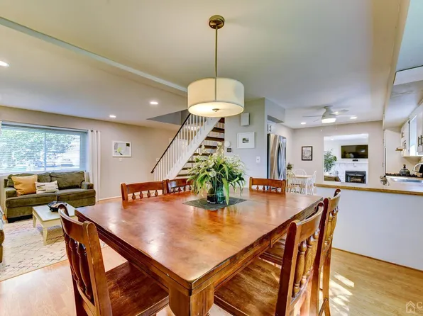 5 Myrtle Ave, Piscataway, NJ 08854