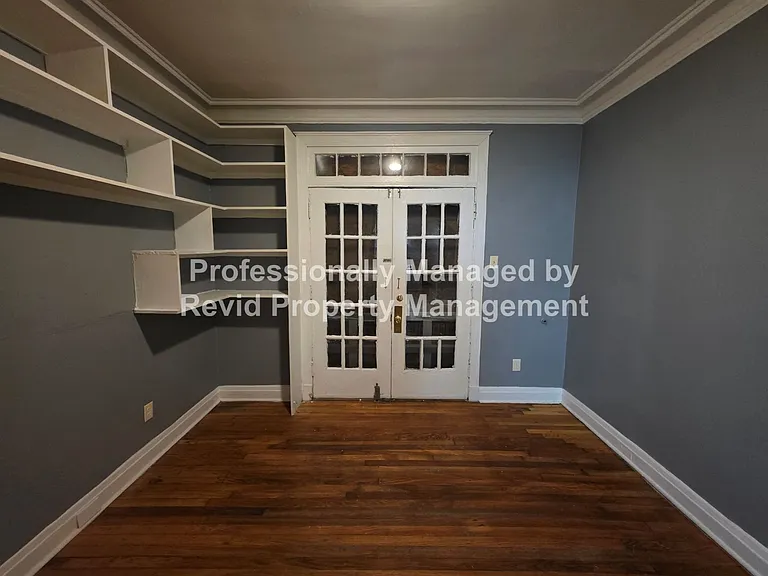 220 S. Cleveland St — Photo 31