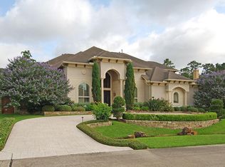 1114 Oak Park Ln, Friendswood, TX 77546