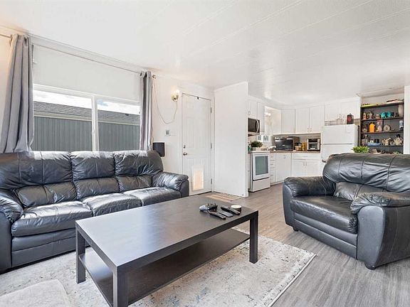 4th image of 6220 17th Ave SE #315