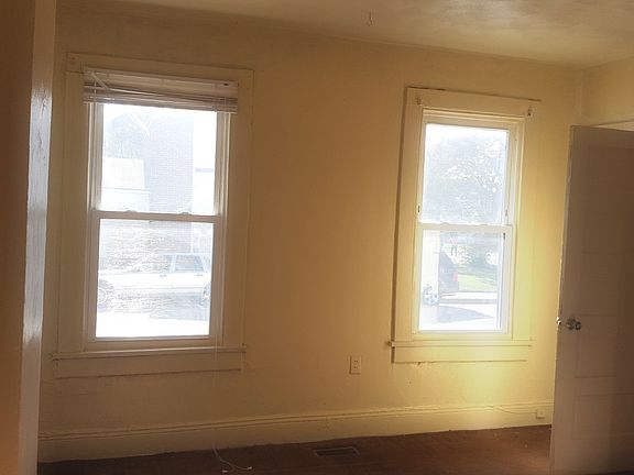 2nd image of 2500 Hale St APT 1