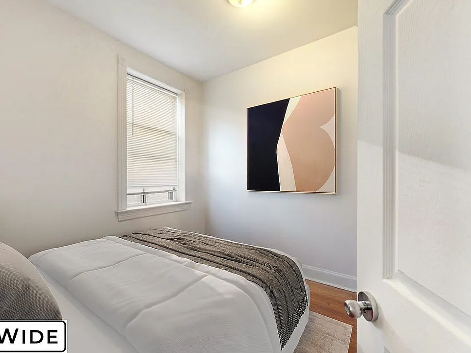 2nd image of 185 Avenue C