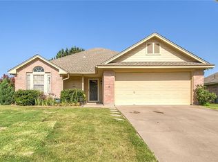 617 Linda Ct, Joshua, TX 76058
