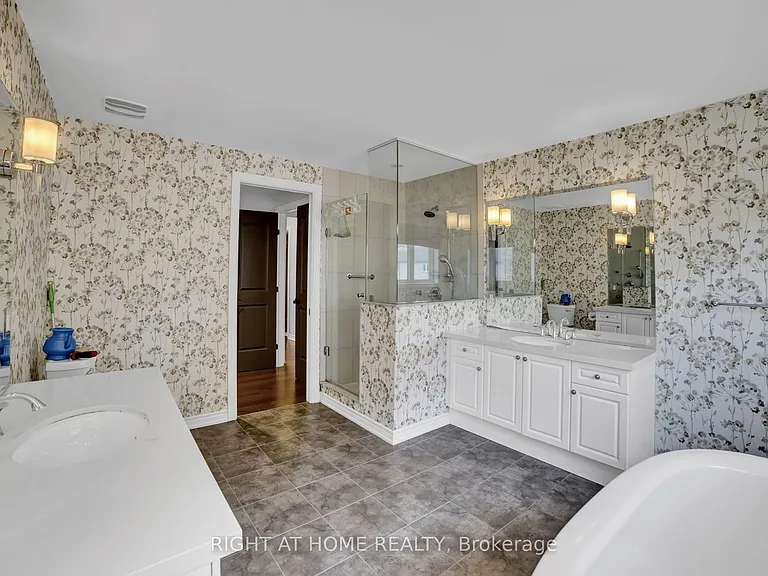 288 Raymond Rd — Photo 36