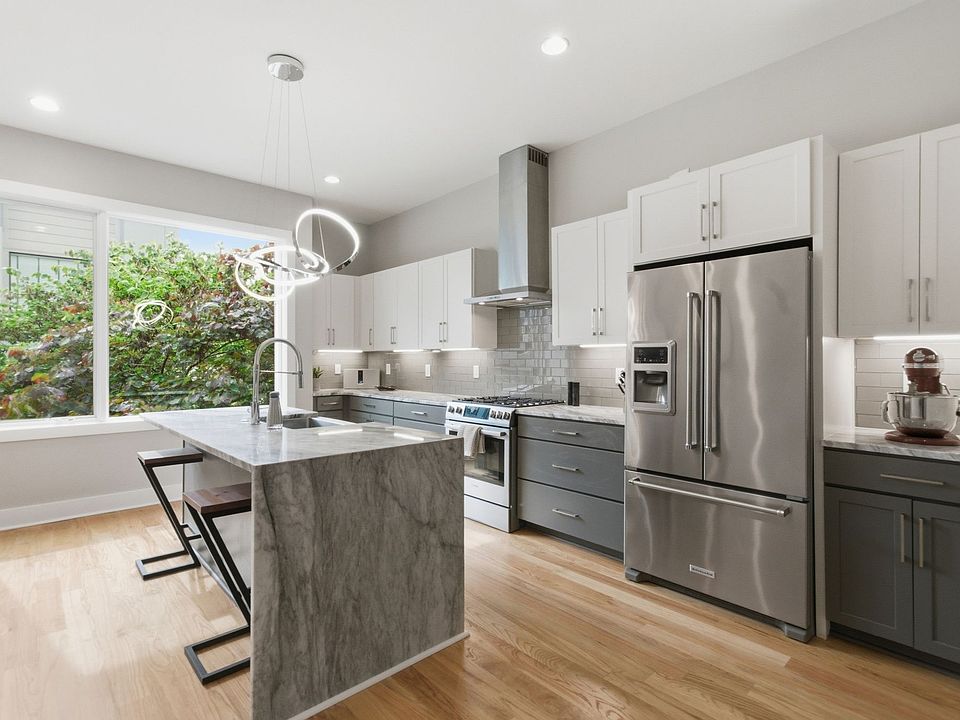 1st image of 5610B Burgess Ave