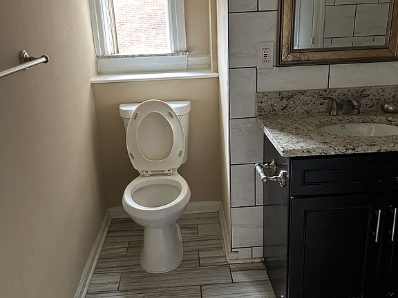 2nd image of 4400 McPherson Ave #1406