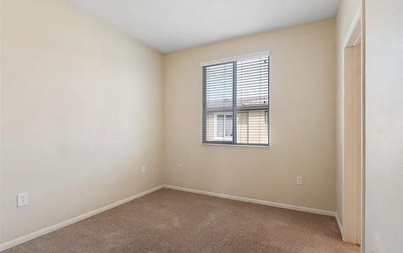 1st image of 727 Paradise Way