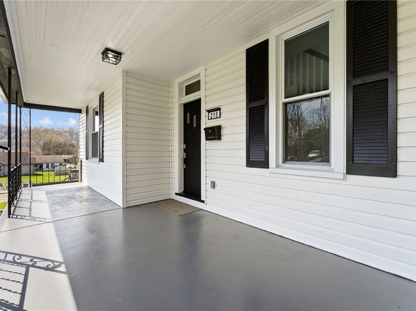 215 Pillow Ave, Cheswick, PA 15024