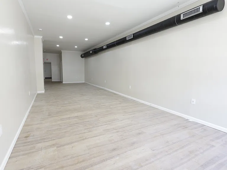 416 N Market St #416 N MARKET — Photo 2