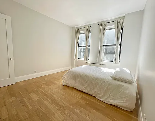 Rented by Tabak Real Estate | media 21