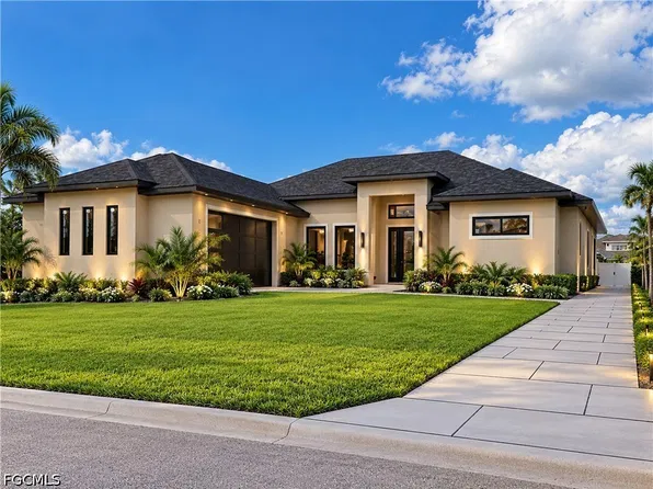 3323 NW 3rd St, Cape Coral, FL 33993
